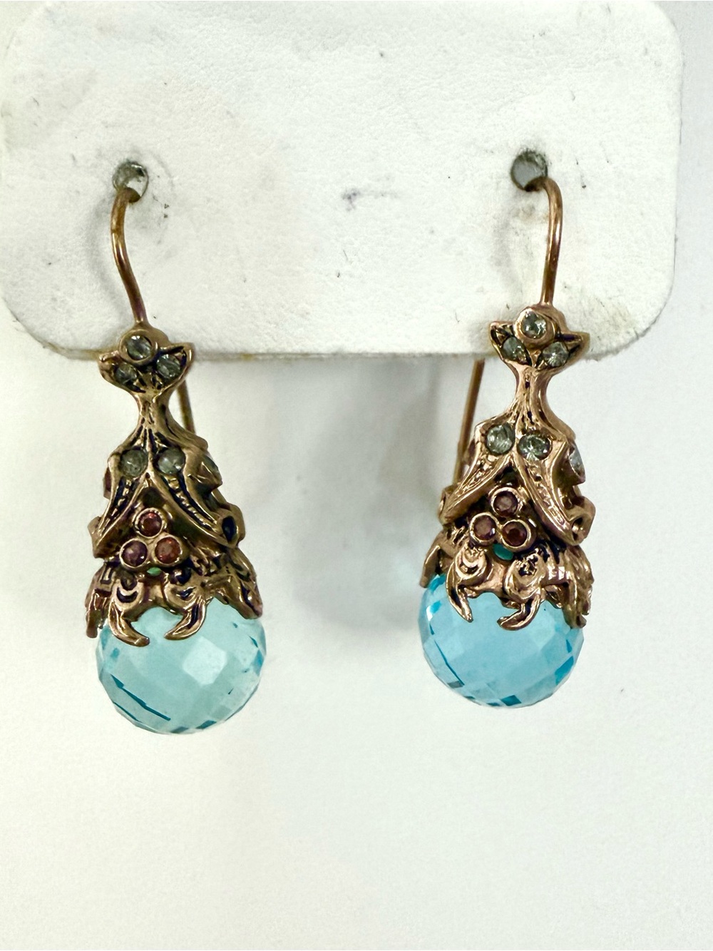 Aqua Blue Faceted Drop Earrings Gold Tone Ornate Filigree Victorian Style 1.5 in